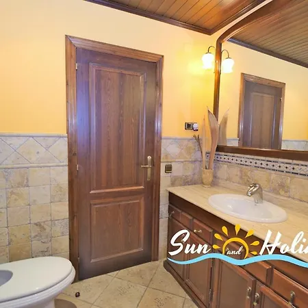 Bruna With Pool R027 Villa *