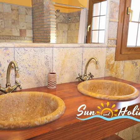 Villa Bruna With Pool R027